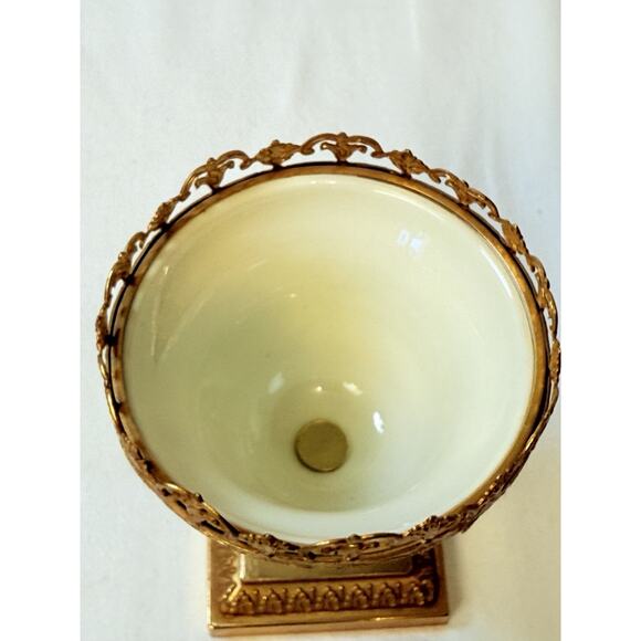 Mod A.C.F Dep Vintage Lided Floral Jar With Angel On Top - Picture 11 of 16